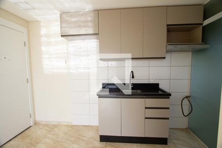 Apartamento para alugar com 43m², 2 quartos e 1 vaga Apartamento para alugar com 43m², 2 quartos e 1 vagaCozinha - Armários