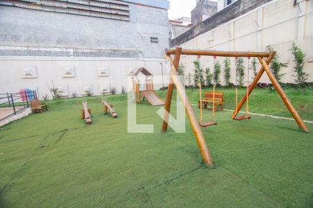 Apartamento para alugar com 43m², 2 quartos e 1 vaga Apartamento para alugar com 43m², 2 quartos e 1 vagaÁrea comum - Playground