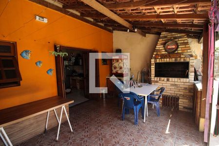 Varanda de casa à venda com 3 quartos, 133m² em Hípica, Porto Alegre