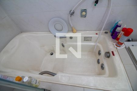 Casa para alugar com 120m², 3 quartos e 2 vagasBanheiro da Suíte