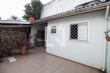 Casa para alugar com 120m², 3 quartos e 2 vagasQuintal 