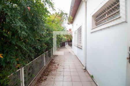 Casa para alugar com 120m², 3 quartos e 2 vagasQuintal - Corredor