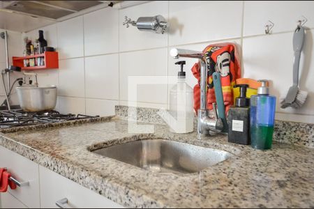 Apartamento à venda com 107m², 2 quartos e 1 vagaCozinha e Área de Serviço