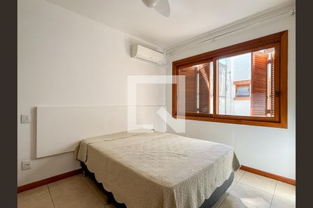 Suite de apartamento à venda com 1 quarto, 48m² em Jardim Botânico, Porto Alegre