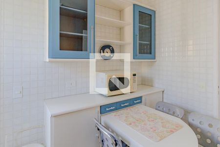 Apartamento para alugar com 140m², 4 quartos e 2 vagasÁrea de Serviço