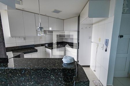 Cozinha de apartamento à venda com 2 quartos, 54m² em Padre Eustáquio, Belo Horizonte