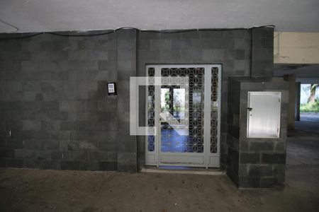 Apartamento à venda com 85m², 3 quartos e 1 vagaFachada e portaria interna