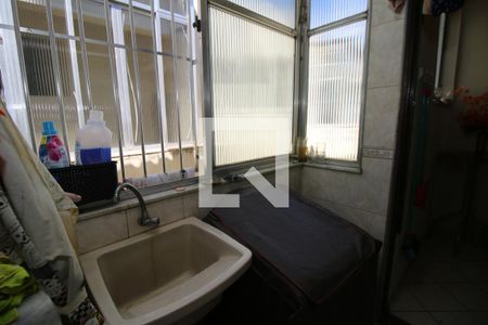 Apartamento à venda com 85m², 3 quartos e 1 vagaÁrea de Serviço