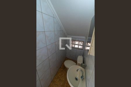 Lavabo de casa à venda com 2 quartos, 137m² em Vila Guilhermina, São Paulo