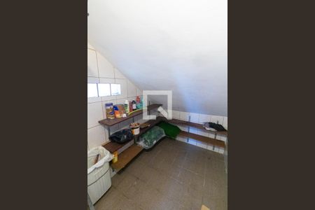 Casa à venda com 137m², 2 quartos e 3 vagasQuarto de Serviço