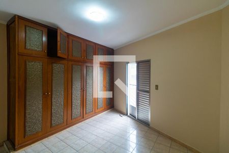 Casa à venda com 137m², 2 quartos e 3 vagasQuarto 2