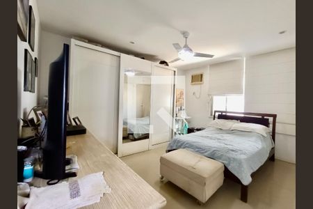 Apartamento à venda com 156m², 3 quartos e sem vagaQuarto