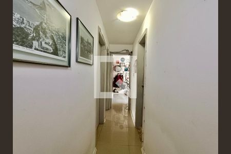 Apartamento à venda com 156m², 3 quartos e sem vagaCorredor 