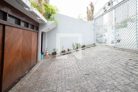 Casa à venda com 280m², 4 quartos e 6 vagasGaragem 