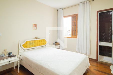 Casa à venda com 280m², 4 quartos e 6 vagasSuíte 