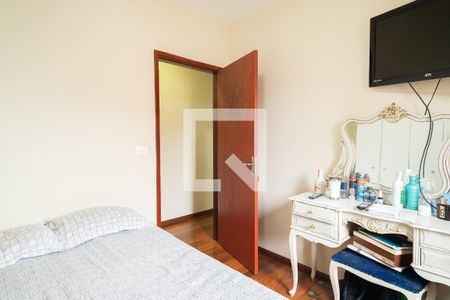 Casa à venda com 280m², 4 quartos e 6 vagasQuarto 2