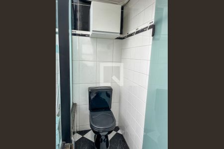 Apartamento à venda com 106m², 3 quartos e 1 vaga Apartamento à venda com 106m², 3 quartos e 1 vagaBanheiro da Suíte