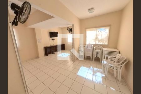 Apartamento à venda com 47m², 2 quartos e sem vagaÁrea comum - Salão de festas