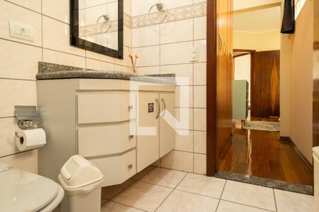 Casa para alugar com 220m², 3 quartos e 2 vagas Casa para alugar com 220m², 3 quartos e 2 vagasBanheiro - Suíte 2