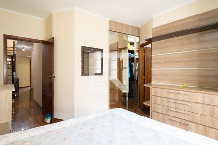 Casa para alugar com 220m², 3 quartos e 2 vagas Casa para alugar com 220m², 3 quartos e 2 vagasSuíte 1