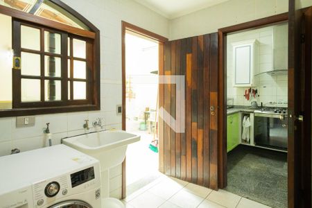Casa para alugar com 220m², 3 quartos e 2 vagas Casa para alugar com 220m², 3 quartos e 2 vagasÁrea de Serviço