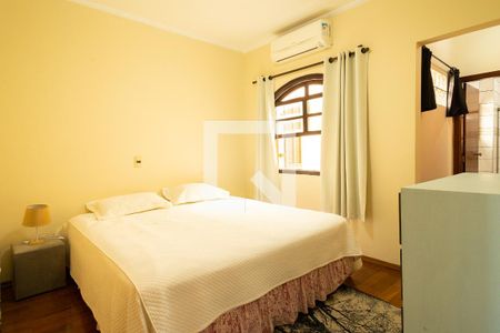 Casa para alugar com 220m², 3 quartos e 2 vagas Casa para alugar com 220m², 3 quartos e 2 vagasSuíte 2