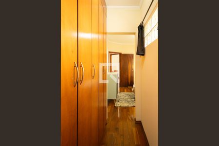 Casa para alugar com 220m², 3 quartos e 2 vagas Casa para alugar com 220m², 3 quartos e 2 vagasCloset - Suíte 2