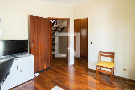 Casa para alugar com 220m², 3 quartos e 2 vagas Casa para alugar com 220m², 3 quartos e 2 vagasSuíte 3