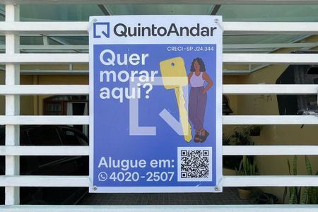 Casa para alugar com 220m², 3 quartos e 2 vagas Casa para alugar com 220m², 3 quartos e 2 vagasFachada