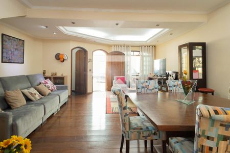 Casa para alugar com 220m², 3 quartos e 2 vagas Casa para alugar com 220m², 3 quartos e 2 vagasSala