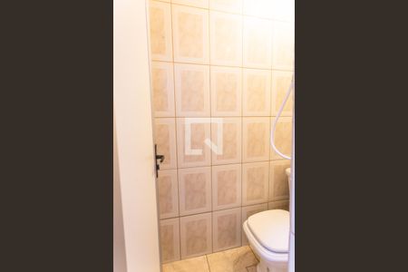 Apartamento para alugar com 110m², 3 quartos e sem vaga Apartamento para alugar com 110m², 3 quartos e sem vagaBanheiro de Serviço