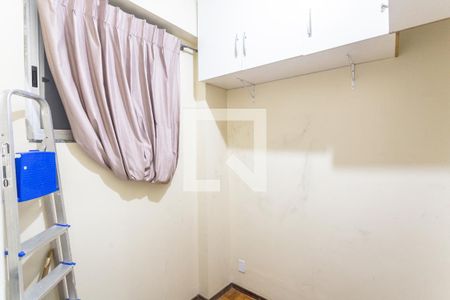 Apartamento para alugar com 110m², 3 quartos e sem vaga Apartamento para alugar com 110m², 3 quartos e sem vagaCloset do Quarto 3