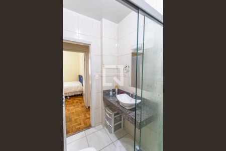 Apartamento para alugar com 110m², 3 quartos e sem vaga Apartamento para alugar com 110m², 3 quartos e sem vagaBanheiro Social