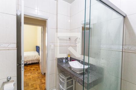 Apartamento para alugar com 110m², 3 quartos e sem vaga Apartamento para alugar com 110m², 3 quartos e sem vagaBanheiro Social