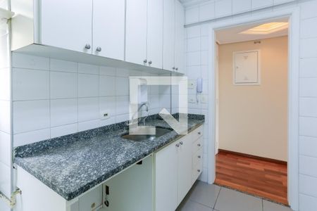 Apartamento para alugar com 68m², 3 quartos e sem vagaCozinha 