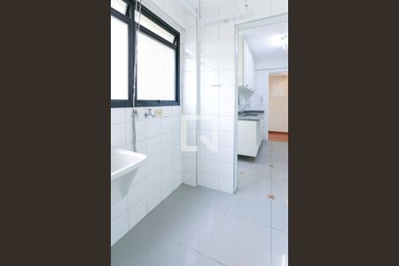 Apartamento para alugar com 68m², 3 quartos e sem vagaLavanderia 