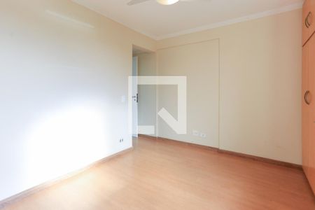 Apartamento para alugar com 68m², 3 quartos e sem vagaQuarto