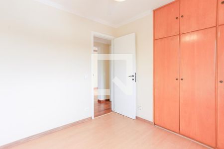 Apartamento para alugar com 68m², 3 quartos e sem vagaQuarto