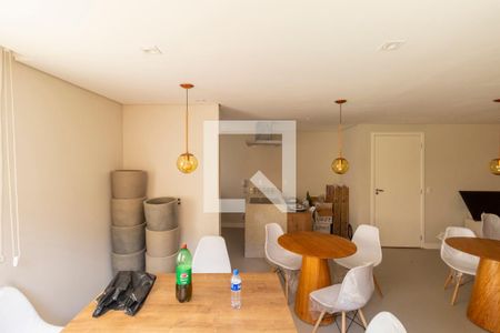 Apartamento para alugar com 38m², 2 quartos e 1 vagaÁrea Comum - Salão de Festas