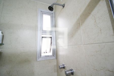 Apartamento à venda com 83m², 2 quartos e 1 vagaBanheiro da Suíte  