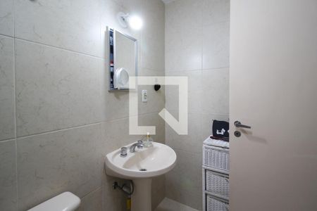 Apartamento à venda com 83m², 2 quartos e 1 vagaBanheiro da Suíte  