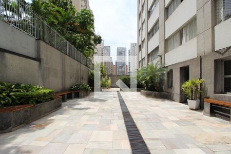 Apartamento à venda com 83m², 2 quartos e 1 vagaÁrea comum 