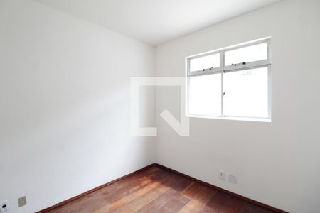 Apartamento para alugar com 90m², 3 quartos e 1 vagaQuarto 1