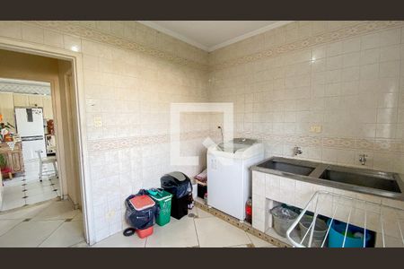 Casa à venda com 400m², 3 quartos e 6 vagasÁrea de Serviço