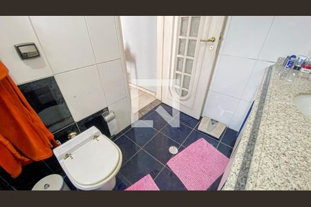 Casa à venda com 400m², 3 quartos e 6 vagasBanheiro da Suíte