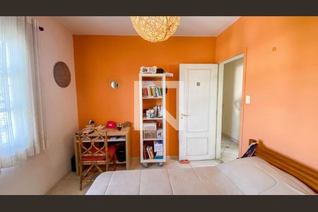 Casa à venda com 400m², 3 quartos e 6 vagasQuarto 2