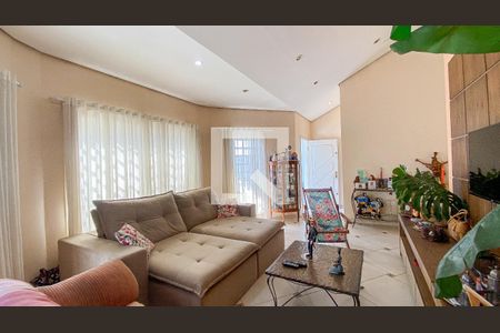 Sala de casa à venda com 3 quartos, 400m² em Campestre, Santo André