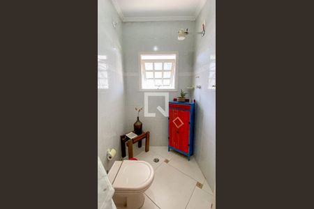 Casa à venda com 400m², 3 quartos e 6 vagasLavabo