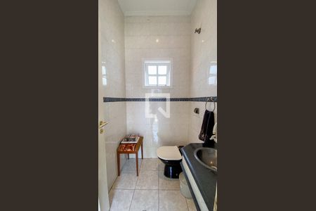 Casa à venda com 400m², 3 quartos e 6 vagasLavabo