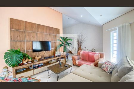 Sala de casa à venda com 3 quartos, 400m² em Campestre, Santo André
